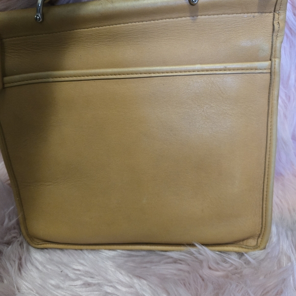 Classic Tan Vtg Coach Willis Leather Shoulder Bag - Picture 3 of 10
